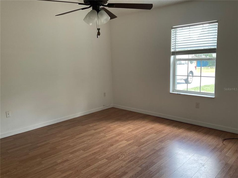 For Rent: $1,650 (3 beds, 2 baths, 1513 Square Feet)