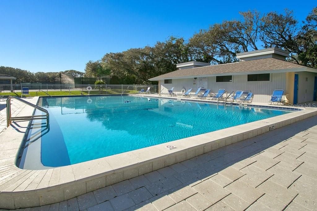 SeaWoods Heated Pool (3 pools total)