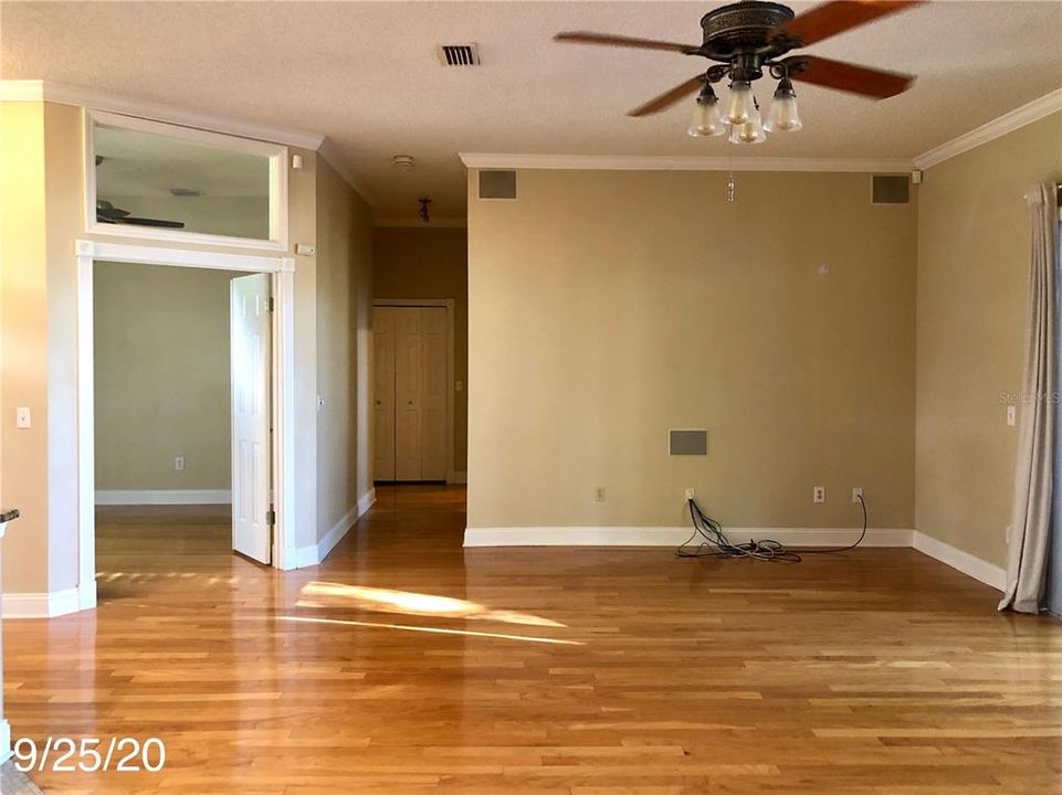 Recently Rented: $2,895 (3 beds, 2 baths, 1788 Square Feet)