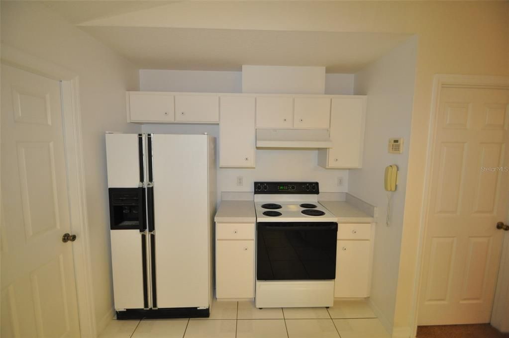 For Rent: $1,750 (3 beds, 2 baths, 1249 Square Feet)