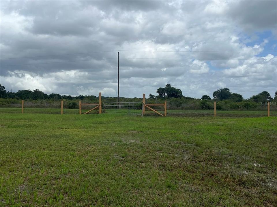 En Venta: $54,900 (1.50 acres)