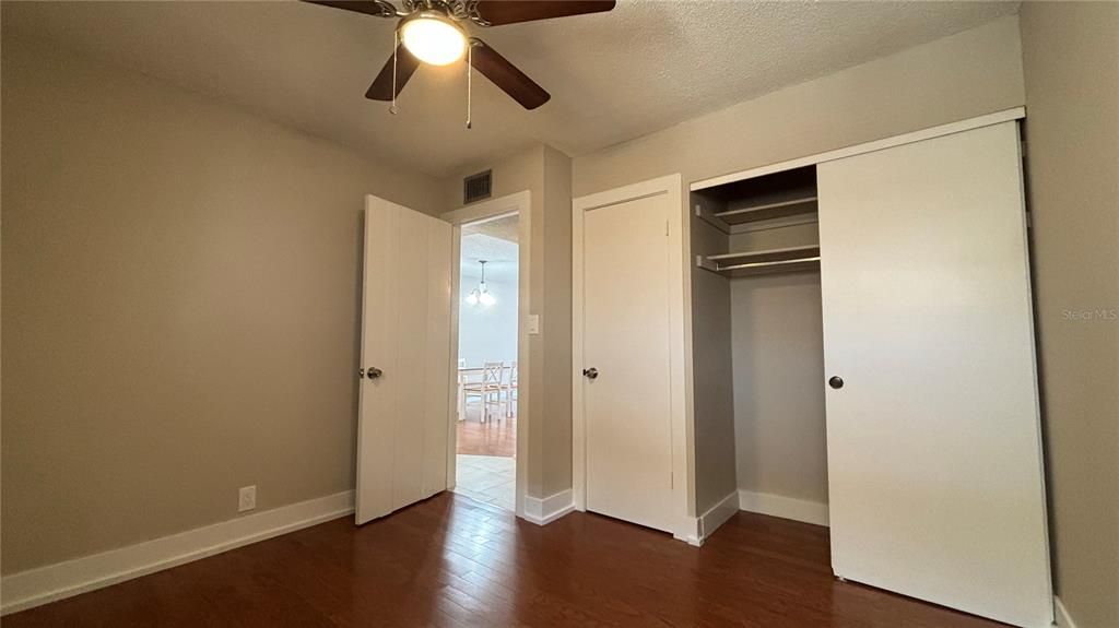 For Sale: $249,000 (2 beds, 2 baths, 874 Square Feet)