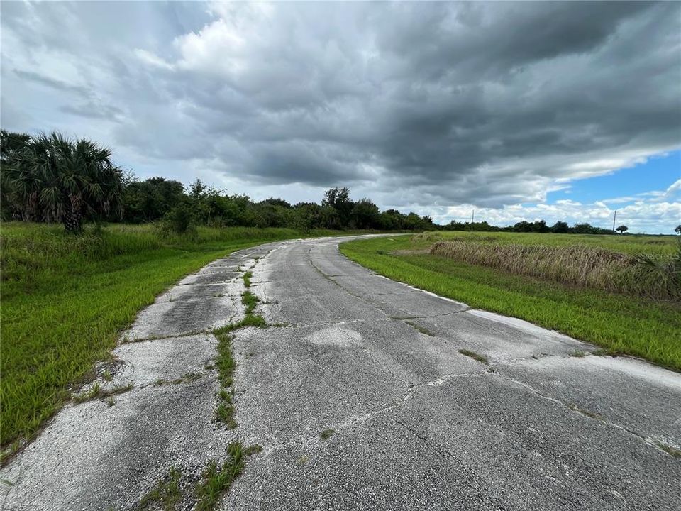 Activo con contrato: $13,000 (0.34 acres)