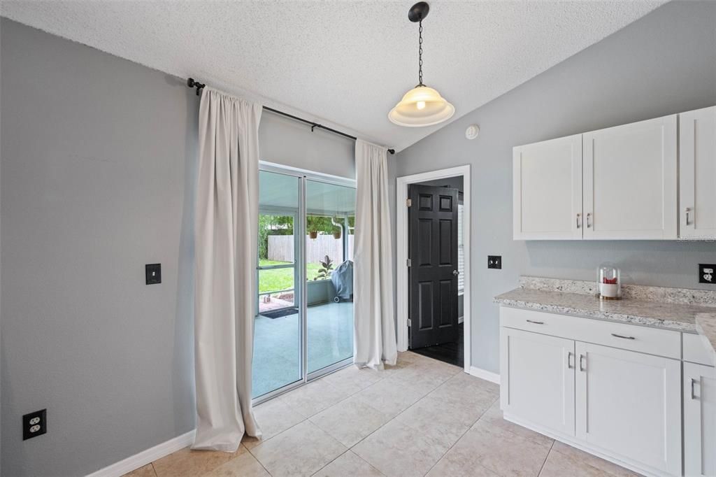 For Sale: $329,000 (4 beds, 2 baths, 1721 Square Feet)