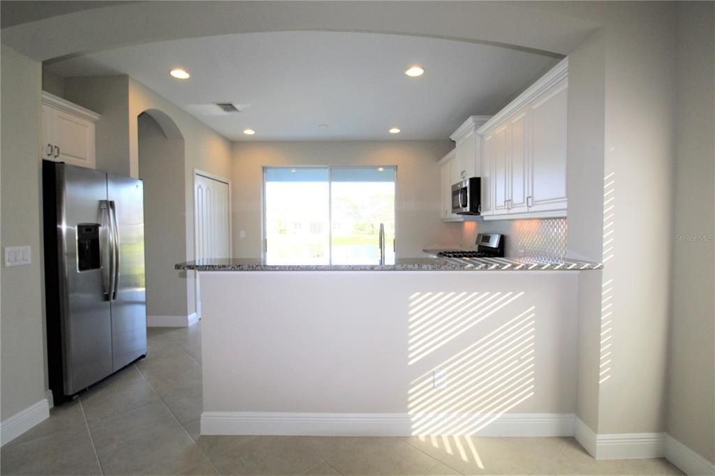 Open Kitchen with Breakfast Bar