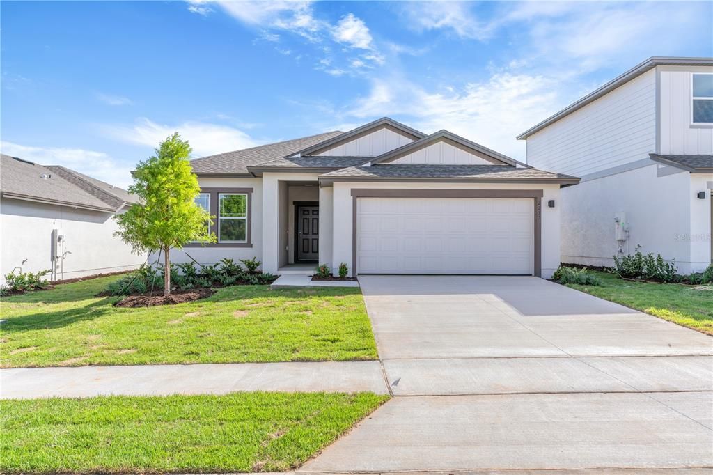 For Sale: $449,990 (4 beds, 2 baths, 1802 Square Feet)