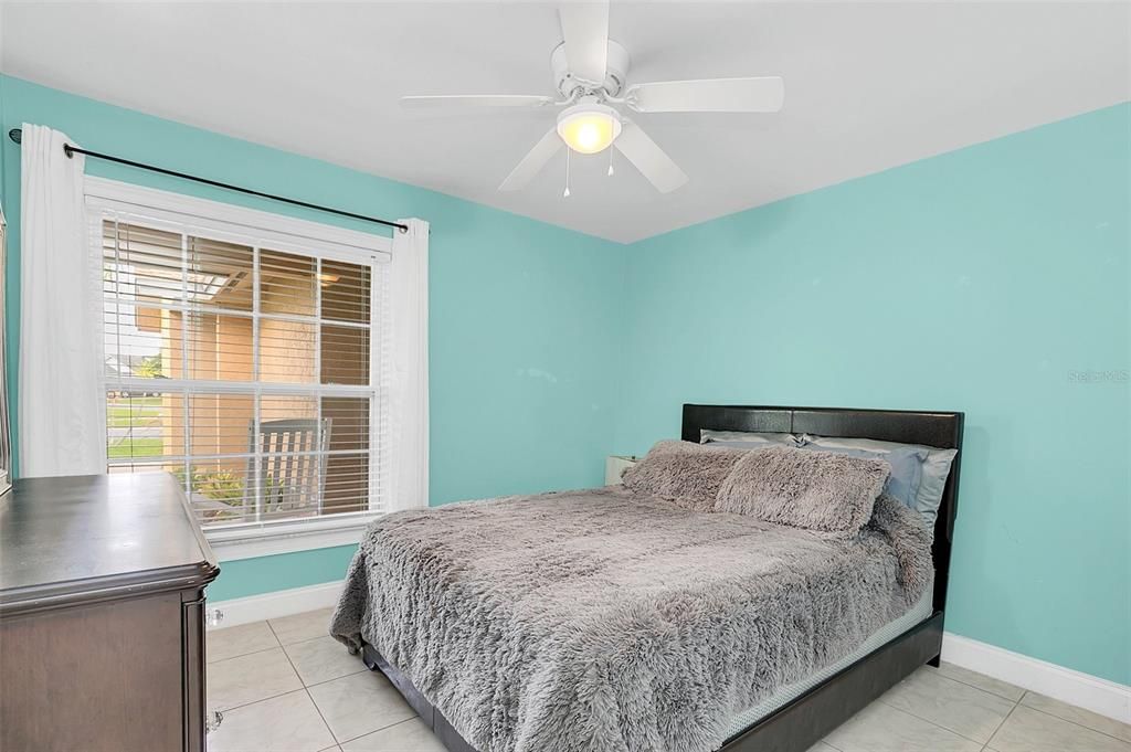 For Sale: $369,000 (3 beds, 2 baths, 1410 Square Feet)