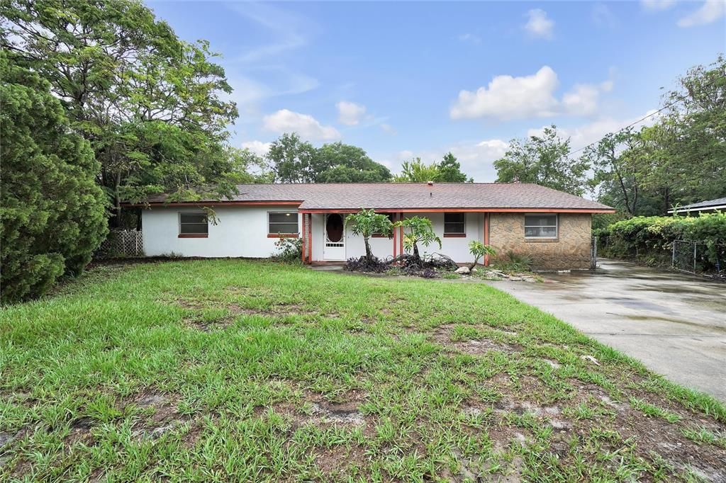 For Sale: $425,000 (3 beds, 2 baths, 1632 Square Feet)