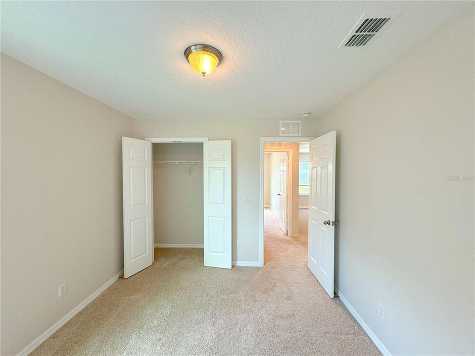 For Rent: $2,500 (3 beds, 2 baths, 1964 Square Feet)