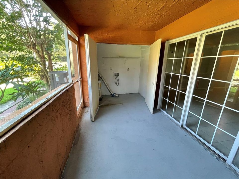 For Sale: $145,000 (2 beds, 2 baths, 1165 Square Feet)