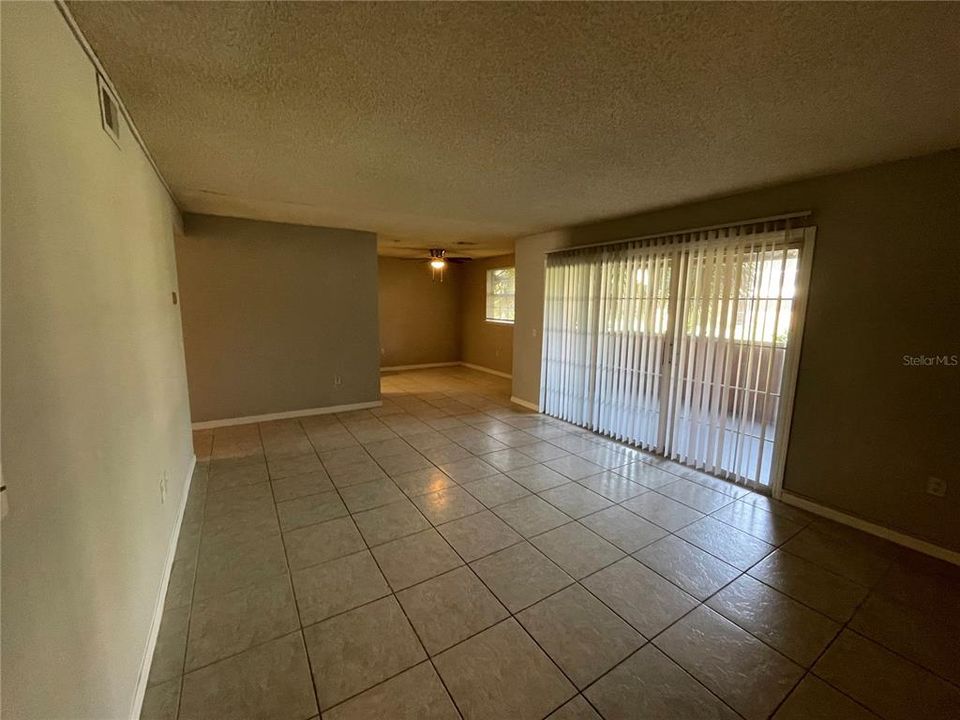 For Sale: $145,000 (2 beds, 2 baths, 1165 Square Feet)