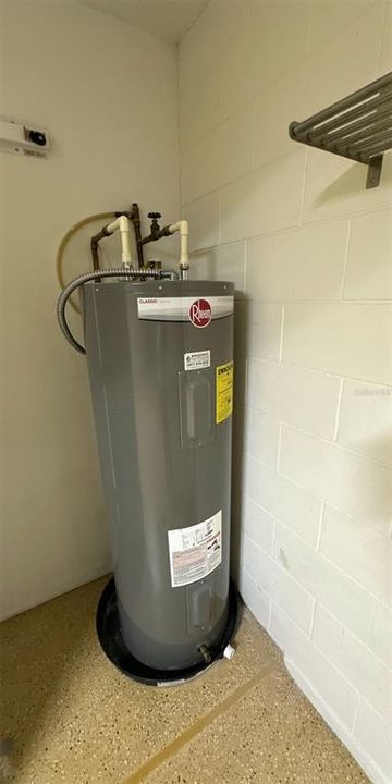 Rheem 2021 50 Gallon Water Hearer