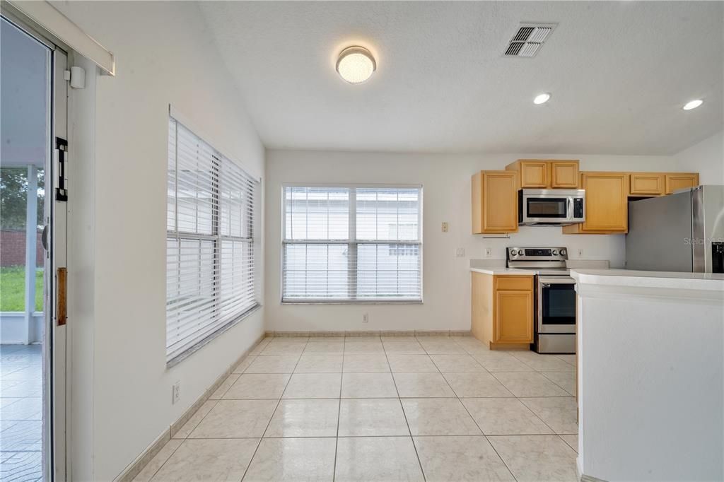 For Sale: $379,900 (3 beds, 2 baths, 1481 Square Feet)