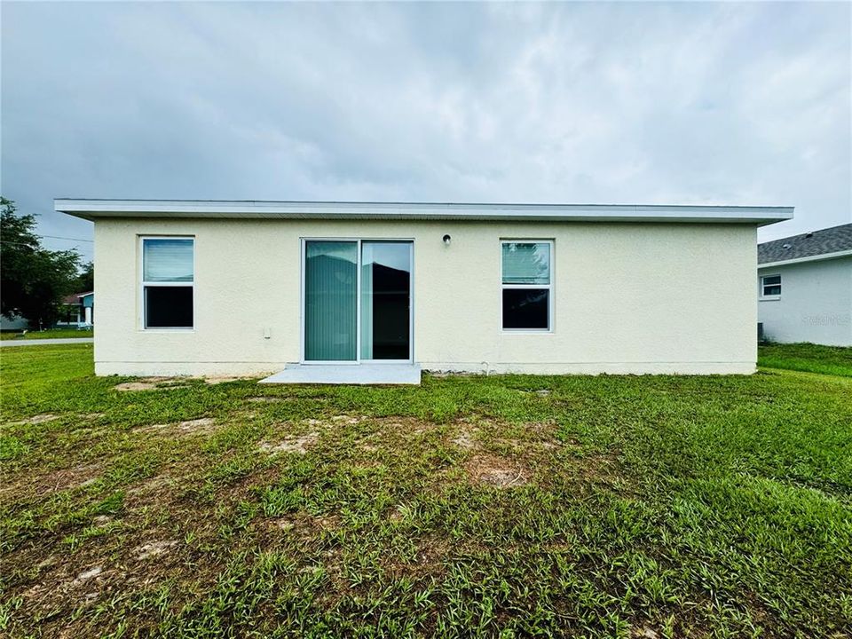 For Sale: $269,900 (3 beds, 2 baths, 1244 Square Feet)