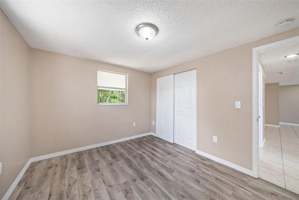 Active With Contract: $289,900 (3 beds, 2 baths, 1310 Square Feet)