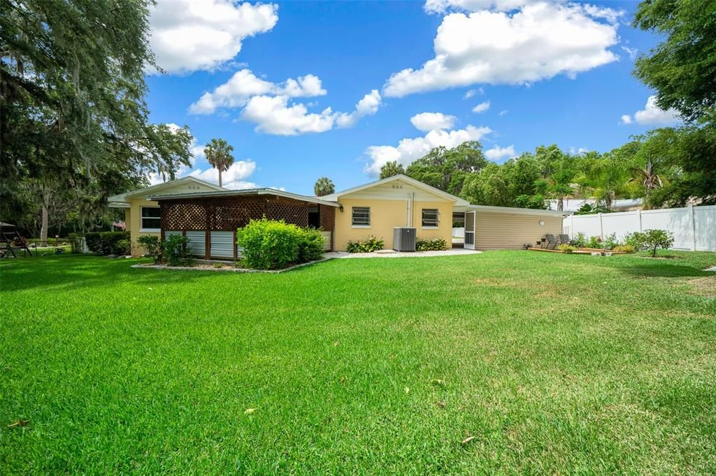 For Sale: $395,000 (3 beds, 2 baths, 1980 Square Feet)