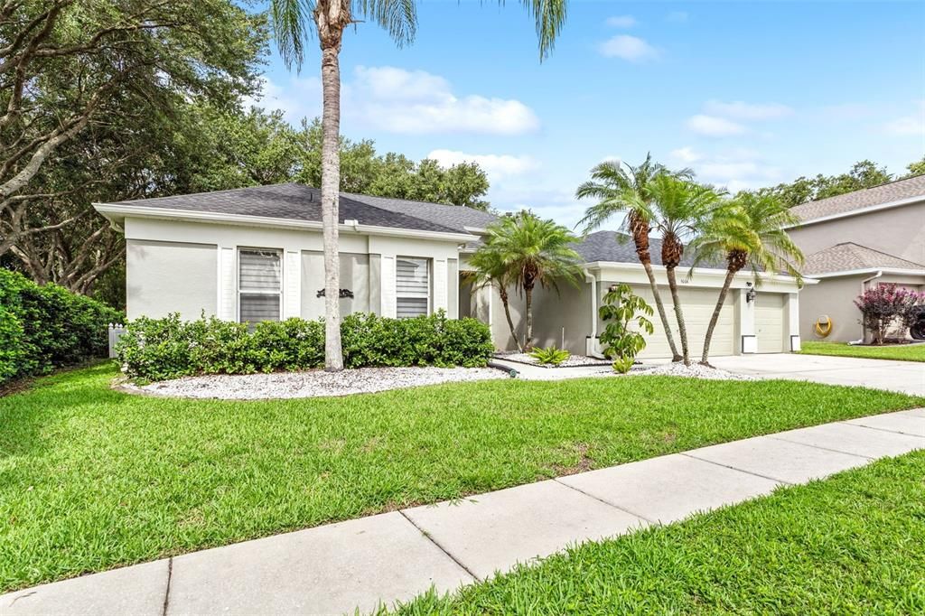 Active With Contract: $619,000 (4 beds, 3 baths, 2557 Square Feet)