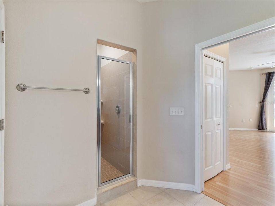 Active With Contract: $379,000 (3 beds, 2 baths, 1932 Square Feet)