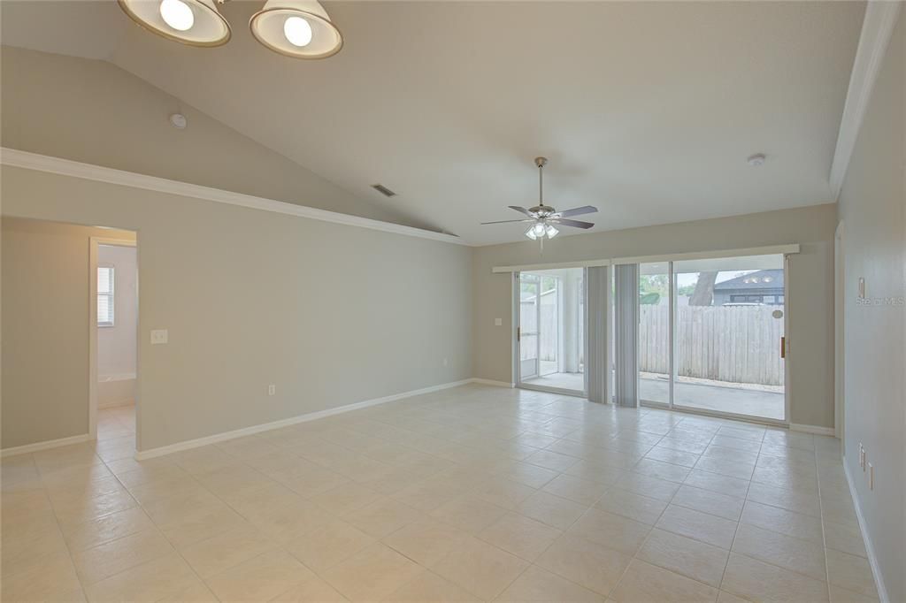 For Sale: $439,900 (3 beds, 2 baths, 1503 Square Feet)