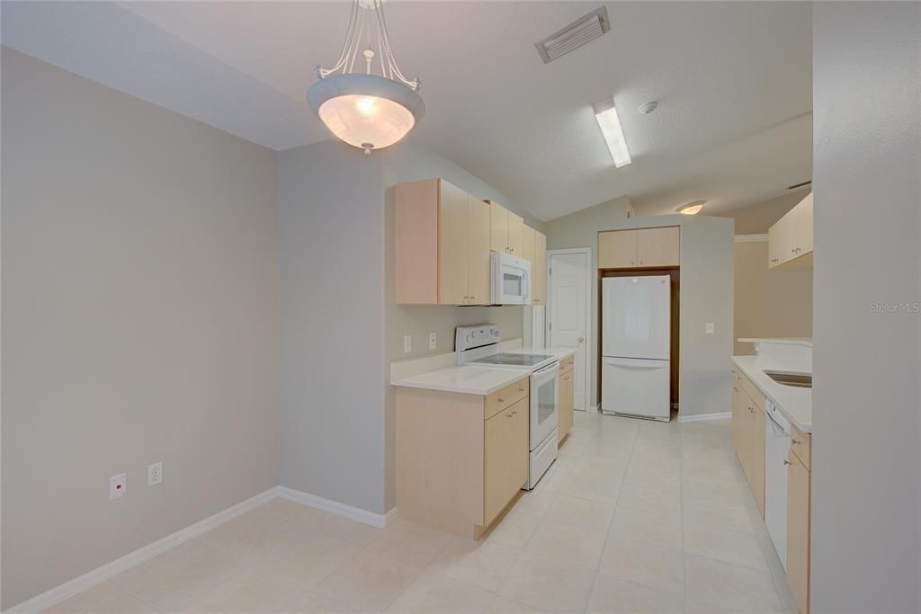 For Sale: $439,900 (3 beds, 2 baths, 1503 Square Feet)