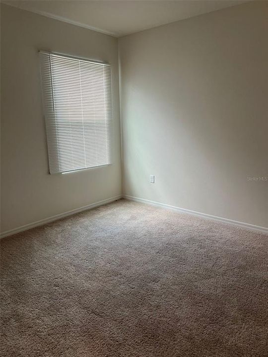 For Rent: $2,250 (3 beds, 2 baths, 1725 Square Feet)