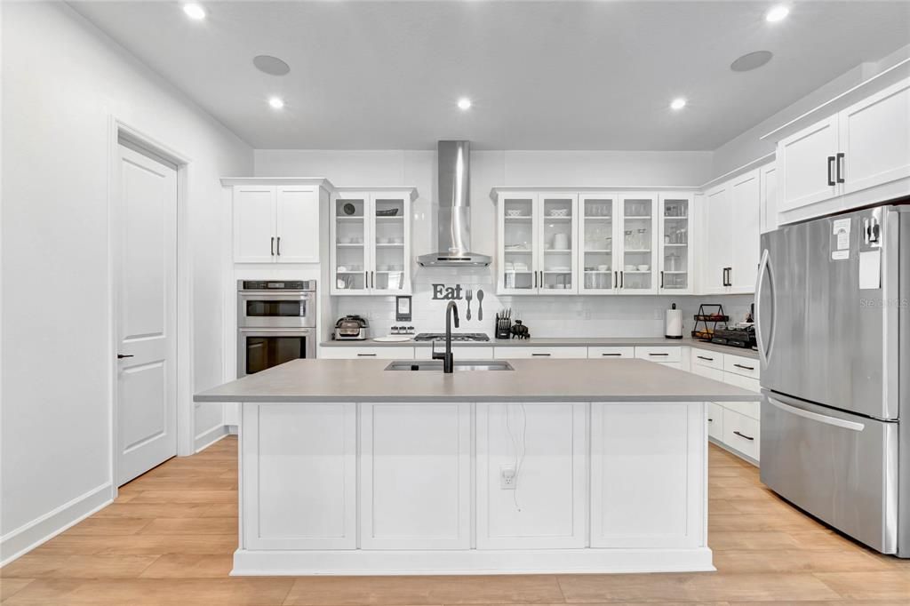 Full of upgrades, this kitchen was designed to be a combination of convenience and luxury!