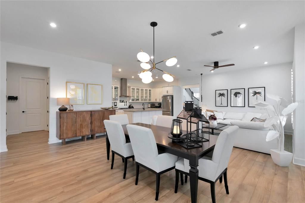 Dining area - open floorpan.