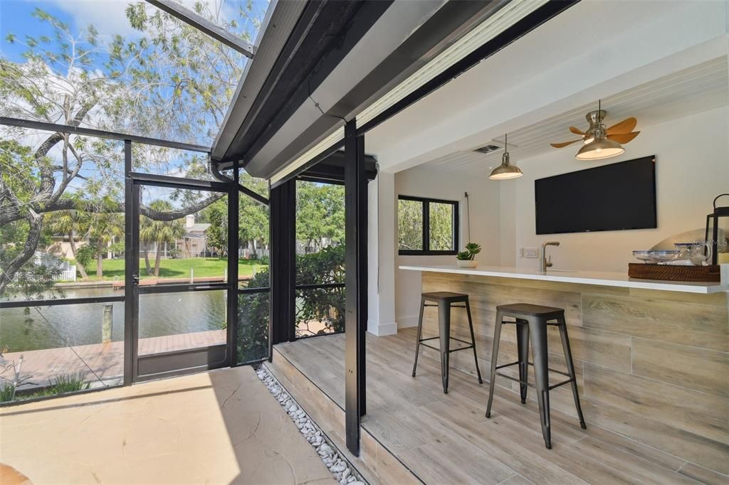 Active With Contract: $1,295,000 (4 beds, 3 baths, 2750 Square Feet)