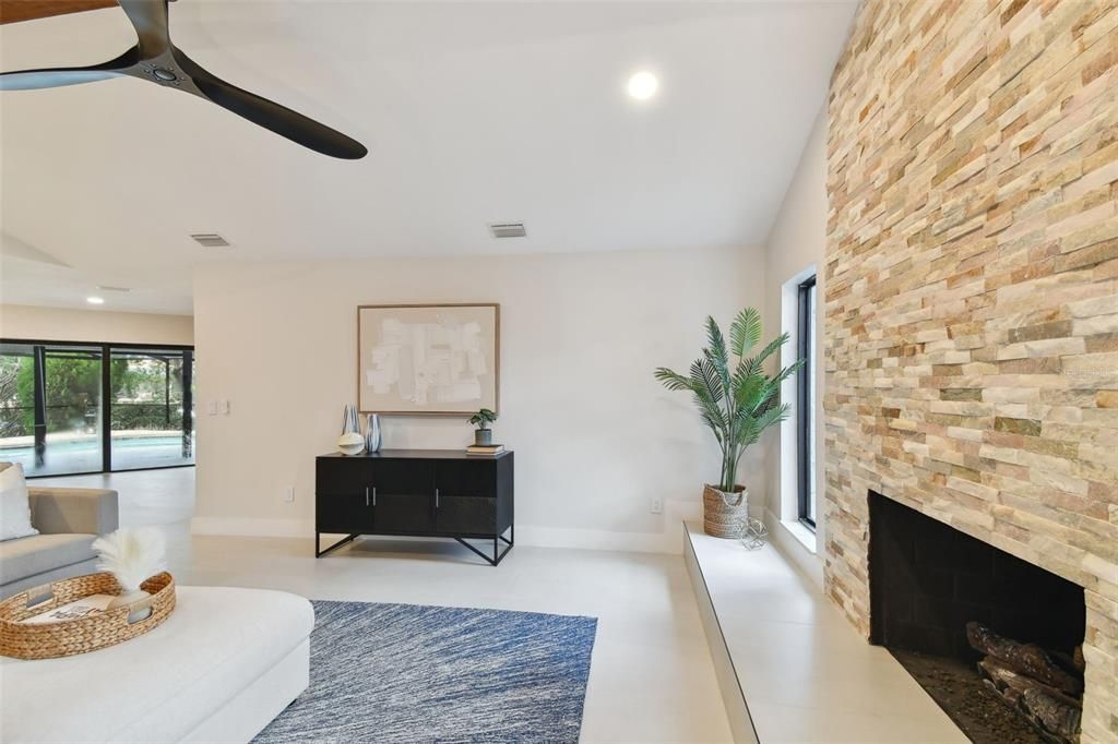 Active With Contract: $1,295,000 (4 beds, 3 baths, 2750 Square Feet)