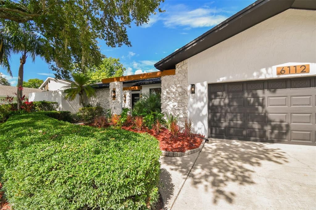 Active With Contract: $1,295,000 (4 beds, 3 baths, 2750 Square Feet)