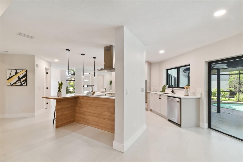 Active With Contract: $1,295,000 (4 beds, 3 baths, 2750 Square Feet)