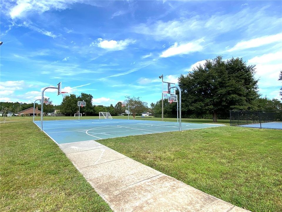 Basketball Court - Wedgefield Park