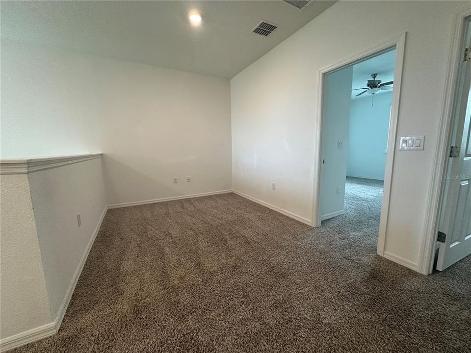 For Rent: $2,500 (3 beds, 2 baths, 2156 Square Feet)