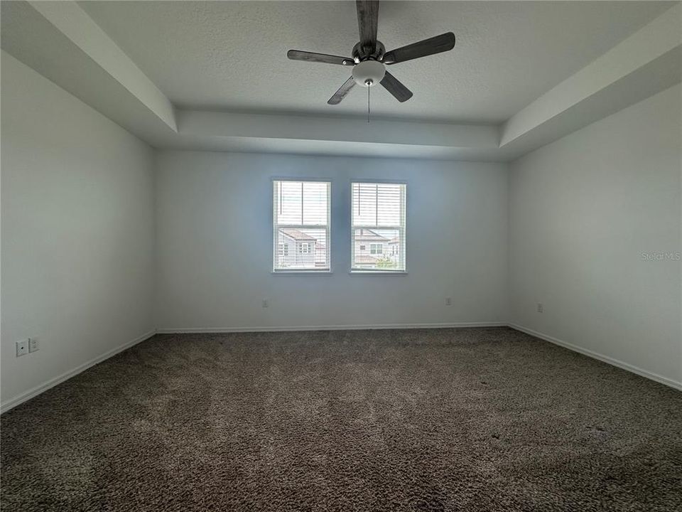 For Rent: $2,500 (3 beds, 2 baths, 2156 Square Feet)