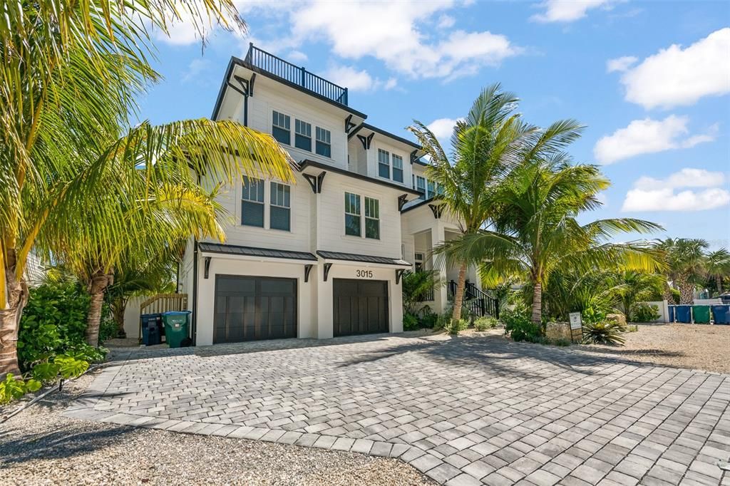 For Sale: $4,695,000 (4 beds, 4 baths, 3045 Square Feet)