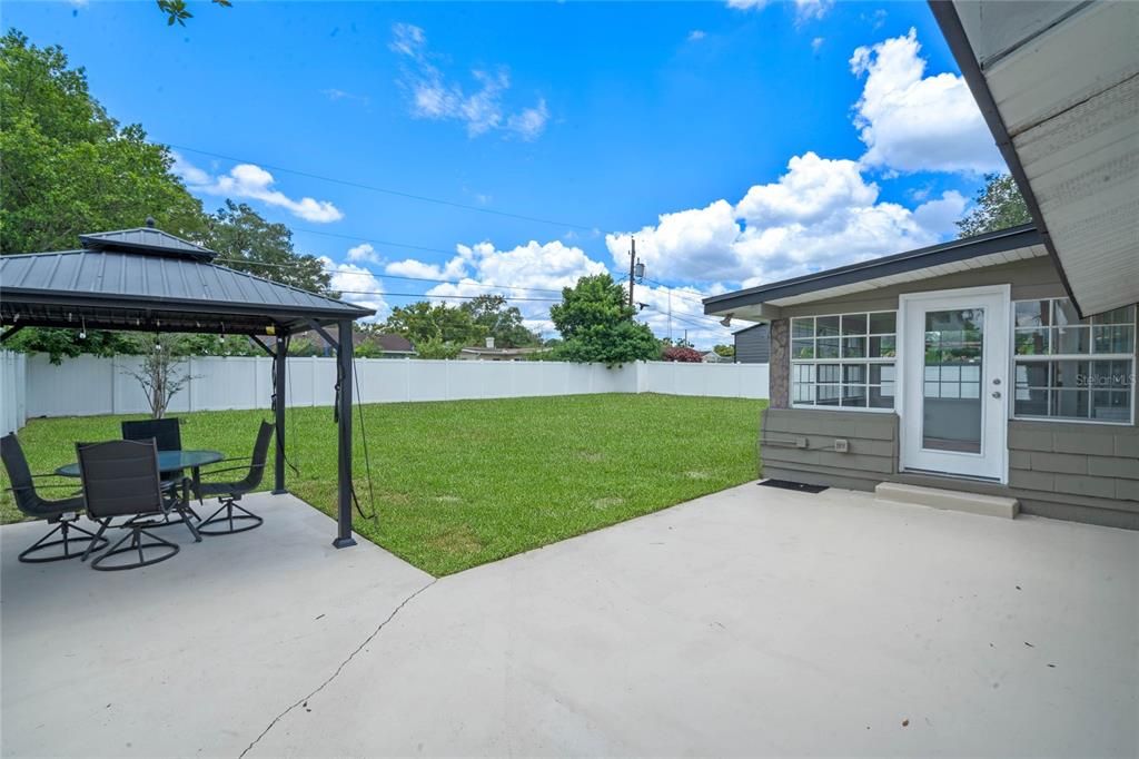 For Sale: $369,000 (3 beds, 1 baths, 1312 Square Feet)