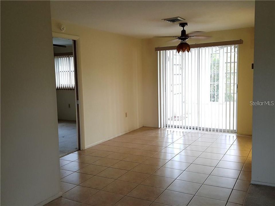 For Rent: $1,750 (2 beds, 2 baths, 945 Square Feet)