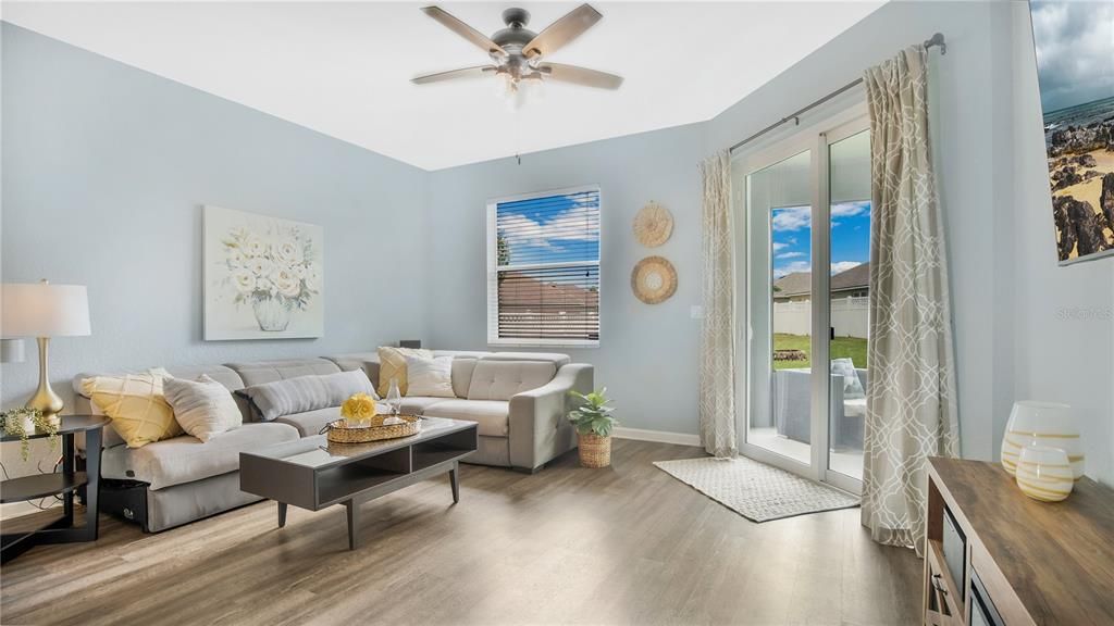 Family Room with NEW SLIDING GLASS DOOR leading out LANAI