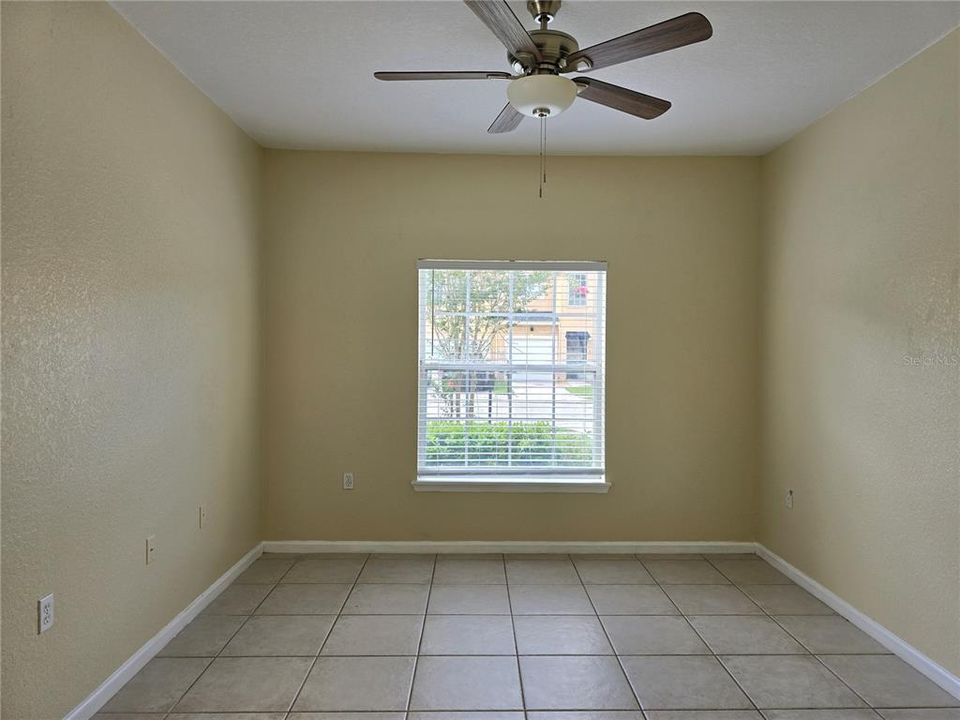 For Rent: $2,200 (3 beds, 2 baths, 1764 Square Feet)