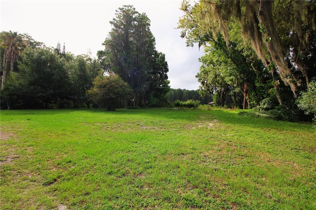 For Sale: $750,000 (0.34 acres)