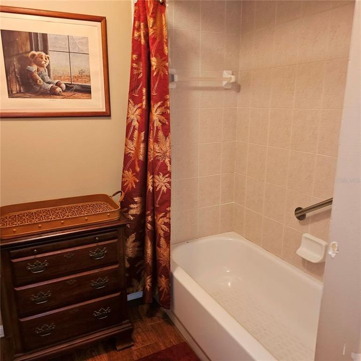 待售: $485,000 (3 贝兹, 2 浴室, 1986 平方英尺)