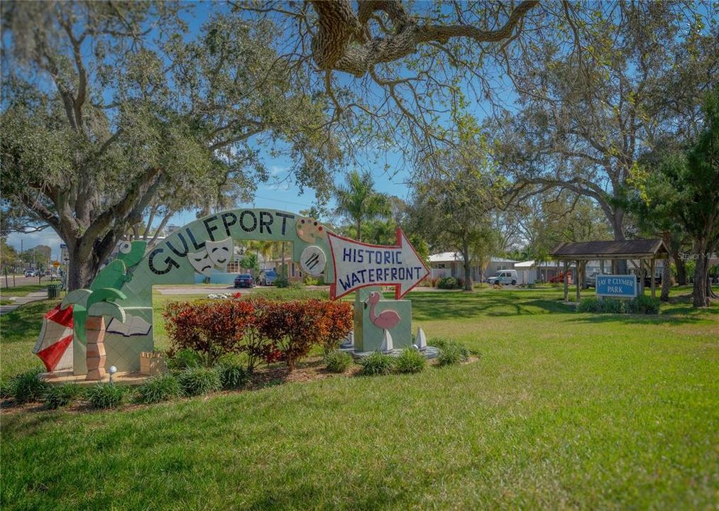 Sign to Downtown Gulfport