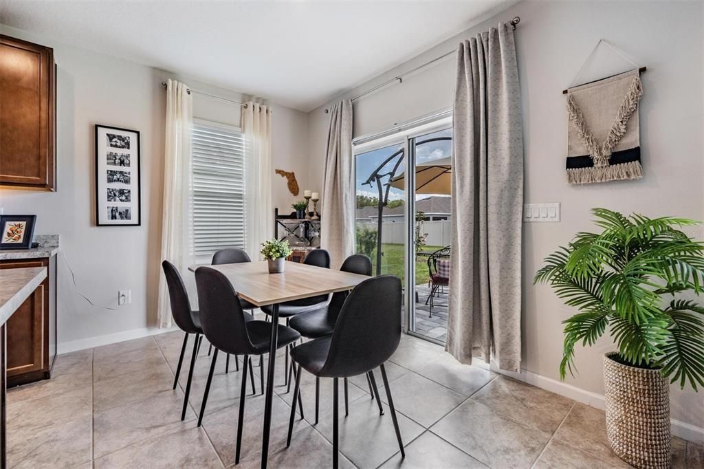 Active With Contract: $345,000 (3 beds, 2 baths, 1545 Square Feet)