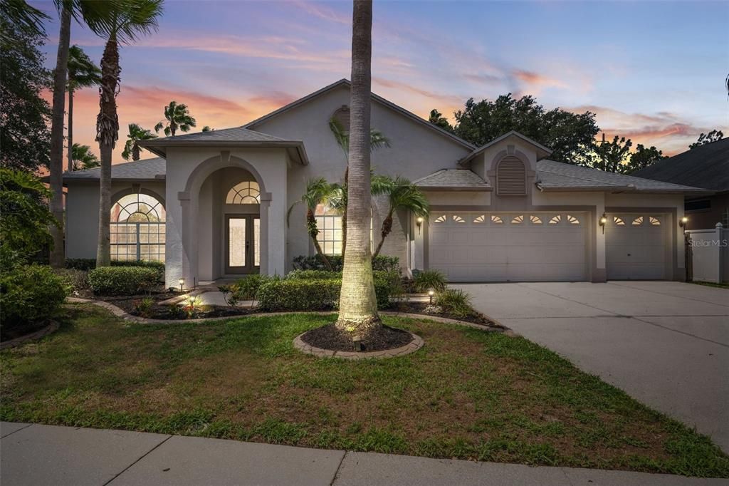 Active With Contract: $625,000 (4 beds, 3 baths, 3052 Square Feet)