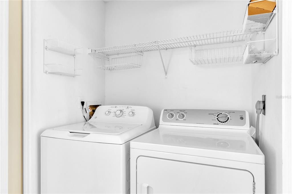 washer/dryer closet