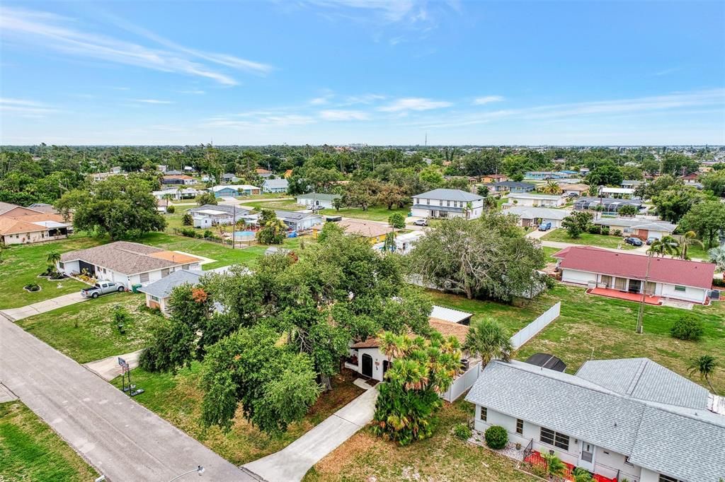 For Sale: $279,000 (3 beds, 2 baths, 1328 Square Feet)