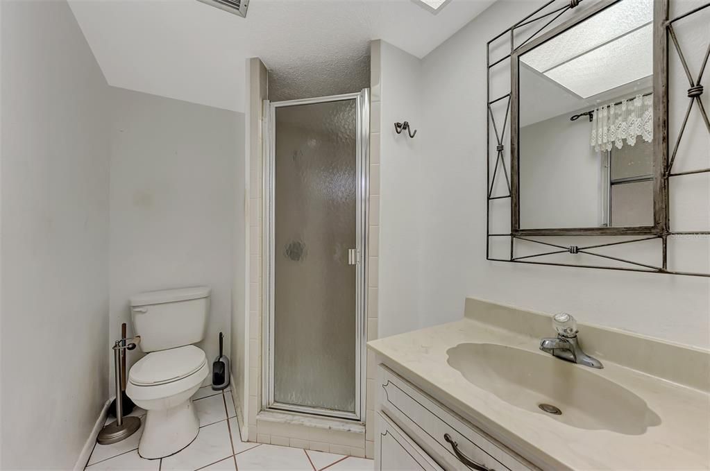 For Sale: $279,000 (3 beds, 2 baths, 1328 Square Feet)