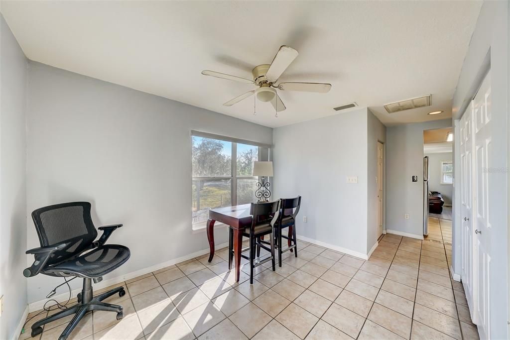 For Sale: $265,000 (3 beds, 1 baths, 1208 Square Feet)