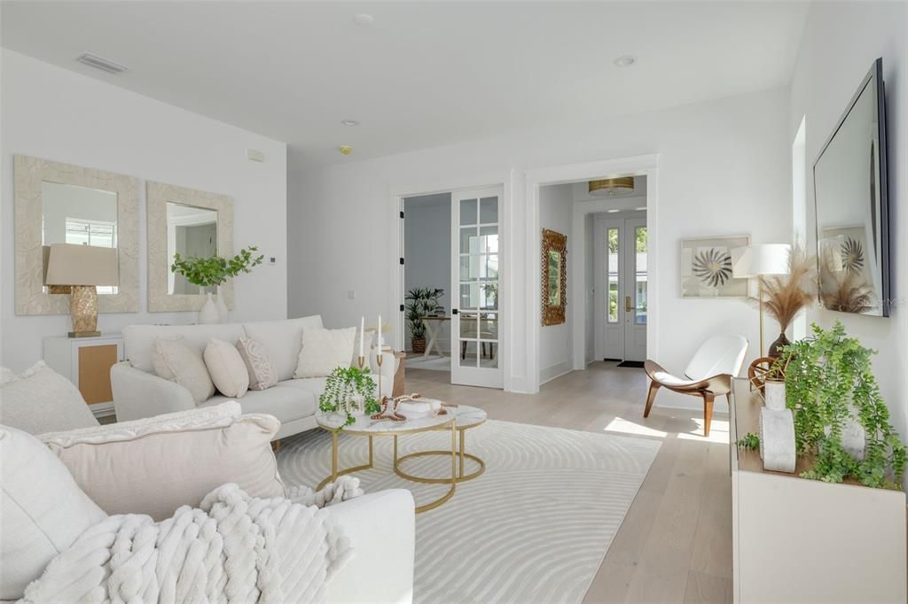 Active With Contract: $1,399,000 (3 beds, 2 baths, 2352 Square Feet)