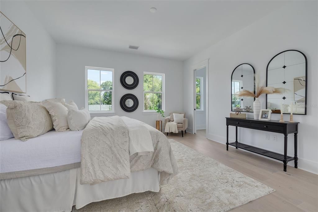 Active With Contract: $1,399,000 (3 beds, 2 baths, 2352 Square Feet)